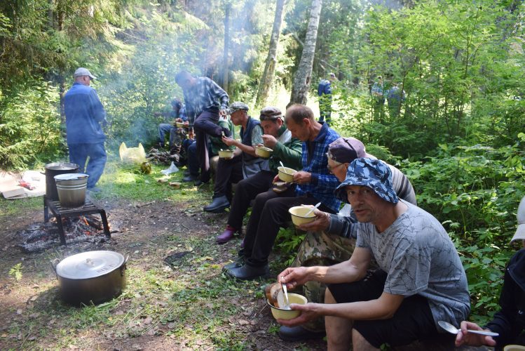 Поход к святому источнику «Юркин ключ».