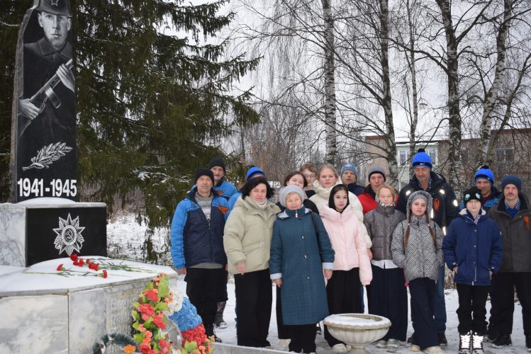 Митинг, посвященный Дню Героев Отечества.