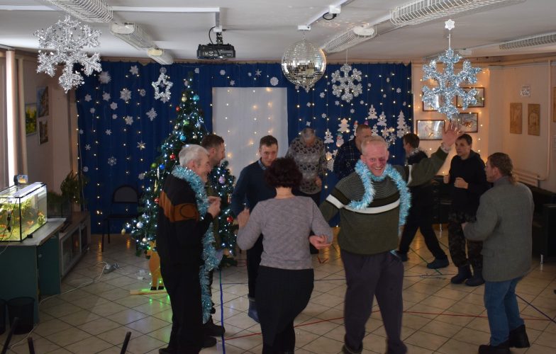 Новогодняя дискотека.