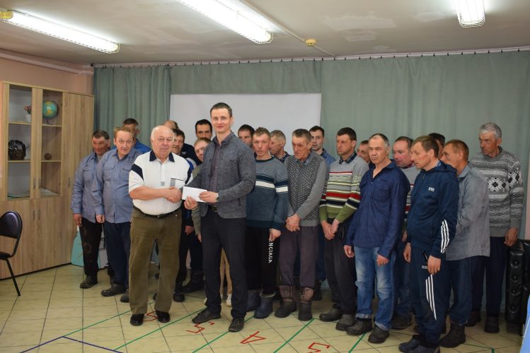 Встреча с волонтером СВО Вячеславом Николаевичем Захаровым в рамках патриотического воспитания.