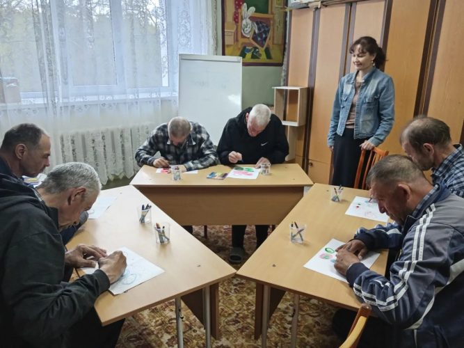 Творческое занятие «Волшебные колечки».
